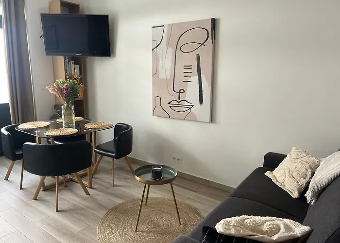 Montmartre Sacre Coeur Duplex